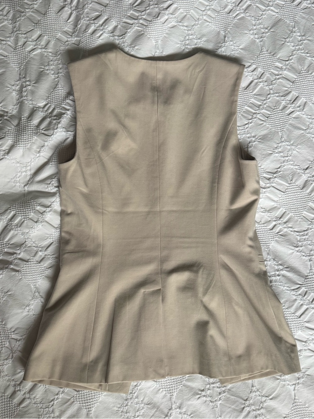 Dynamite Beige Vest - Picture 3 of 3